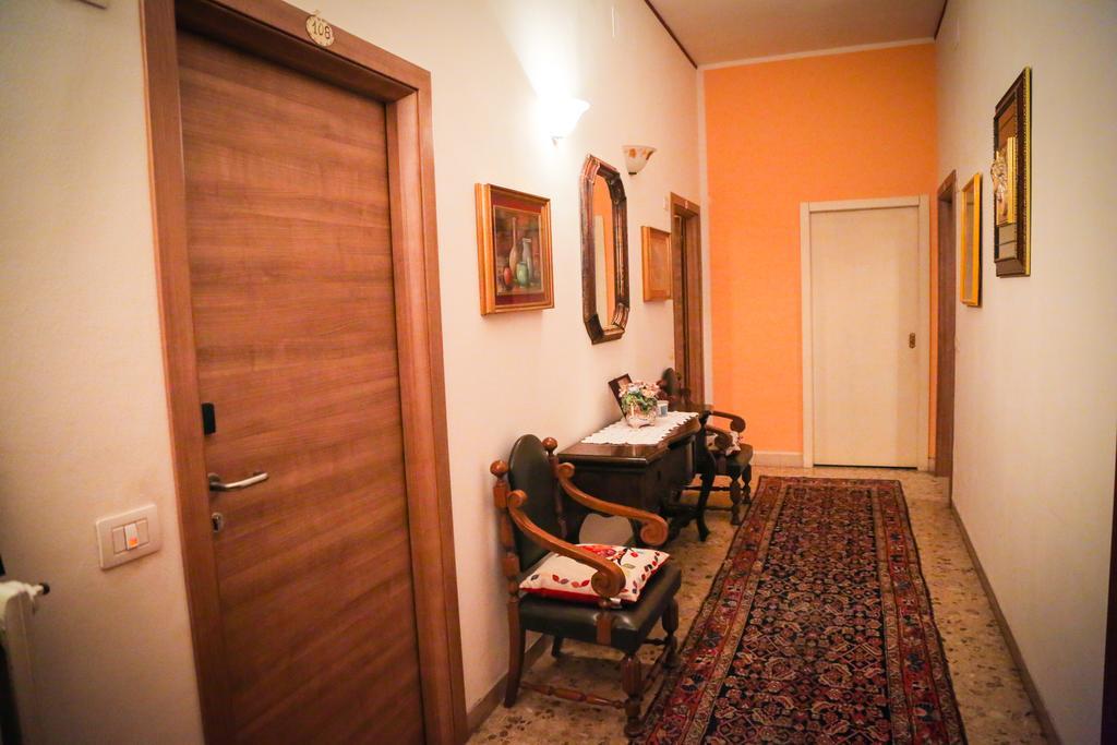 Hotel Ausonia Monte Porzio Exterior photo